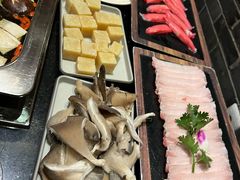 -百年川椒重庆老火锅(光谷店)