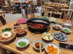 -袁山山重庆火锅(丈八北路店)