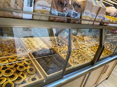 -玛尔哈巴·塔塔尔糕点(华侨小区店)