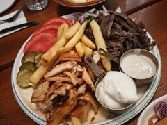 -ELI FALAFEL Lebanese&Mediterranean黎巴嫩美食(富城路店)