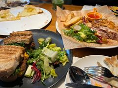 -JINNS锦时 steak&pizza(浸信会礼拜堂旧址店)