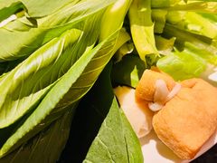 -牛YO寿喜烧·铁板烧和牛火锅自助(市府恒隆店)