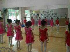 -梧桐花语舞蹈培训中心(潞城校区)