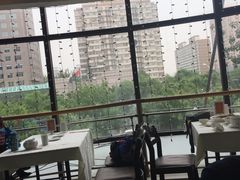 靠窗位-京滨饭店·餐厅(阜外大街店)