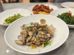 -侬佳蒸菜馆(听潮店)