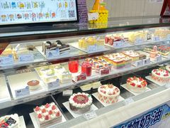 -85度C(生甜甜圈研究工坊·上海平凉店)