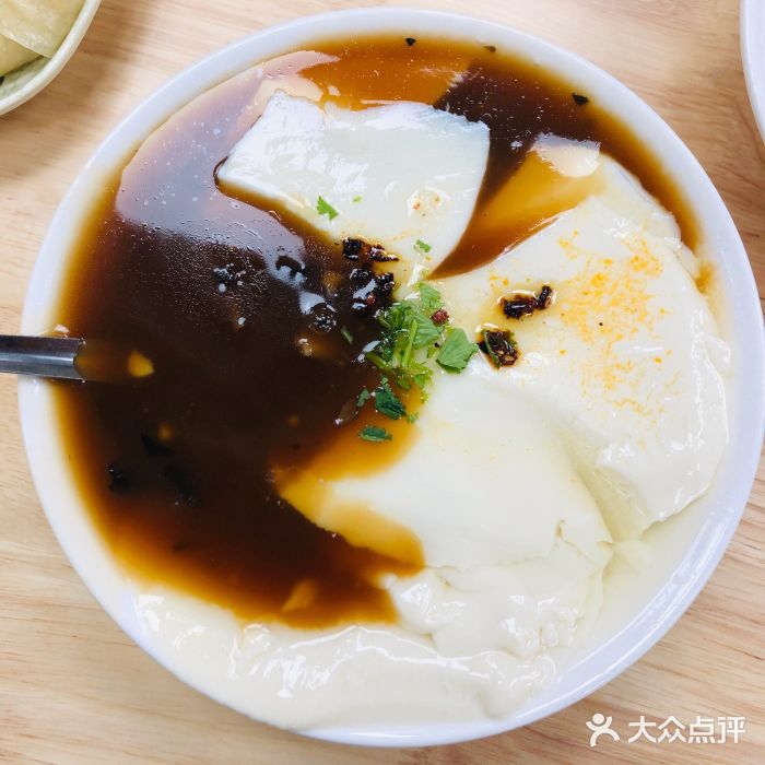 筋饼豆腐脑一绝豆腐脑图片