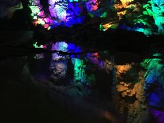 -伊岭岩风景区