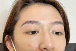 -一个差评成就的纹眉店