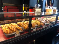 -Salon de The de Joel Robuchon(外滩18号店)