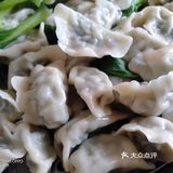 夏季让人胃口大开的茴香肉馅饺子