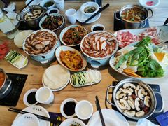 -龙聚德北京烤鸭(沙坪坝华宇A馆店)