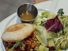 牛油鲜虾麦芬-KAFVS咖啡思咖啡馆(香海路店)