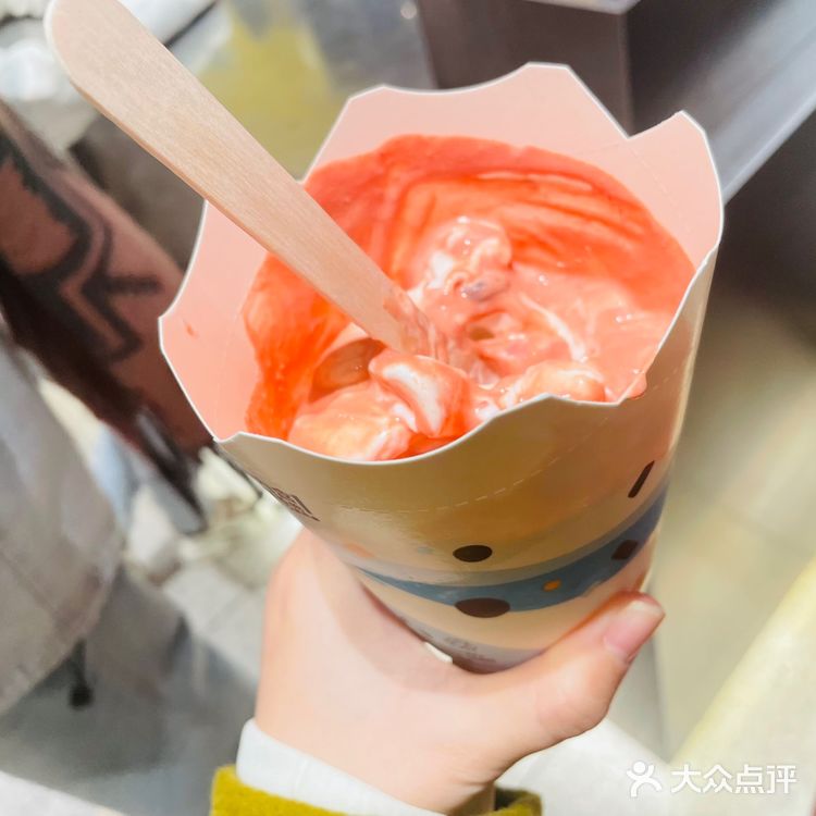 麦旋风新品，我不允许你还不知道！一起加入限定的快乐！