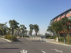 -上海滴水湖皇冠假日酒店