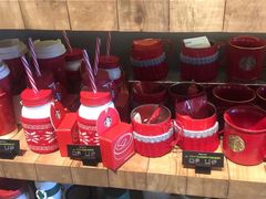 零售区-星巴克(南翔五彩城店)