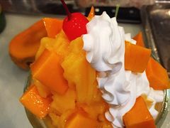 -上岛咖啡(四平路店)