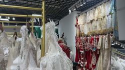 -NaNa婚纱礼服馆