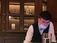 -LONG BAR 廊吧(外滩华尔道夫酒店)