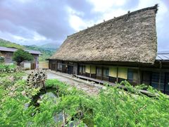 -白川乡与五箇山的合掌构造村落