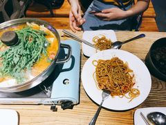 年糕五花肉火锅-花腰餐吧Bistro烧烤 傣味(传媒大学店)