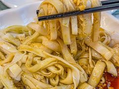 -南方毅源大酒店(广州番禺长隆南村万博地铁站店)