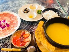-桥香园过桥米线(国贸店)