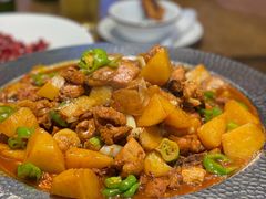 -俭寨大盘鸡·手抓肉·烧烤新疆菜(乌苏路店)