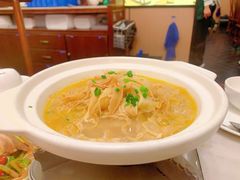 -小菜园新徽菜(镇江丹阳吾悦店)