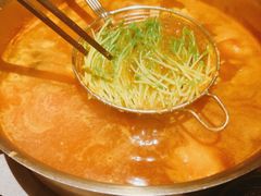 -罗勒家·养生火锅· Bistro(大望路店)