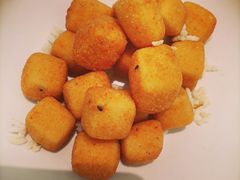 -大树餐厅(环球港店)