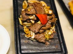 章丘大葱炒雪花牛肉-京华烟云·北京烤鸭(领展购物广场·中关村店)