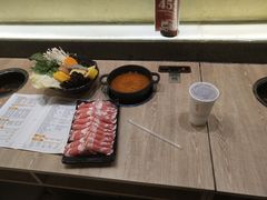 -呷哺呷哺(新世界百货望京店)