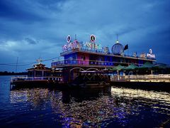 -人民防洪胜利纪念塔