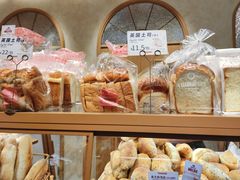 -山崎面包(静安久光店)