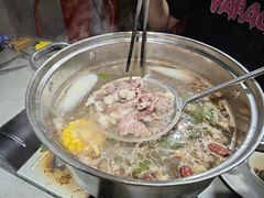 -金龙大四喜牛肉火锅