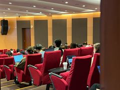 -香港大学