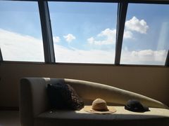 -上海滴水湖皇冠假日酒店