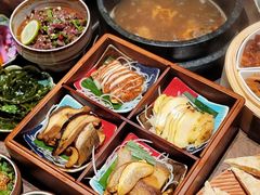 -蘑界·野生菌火锅(深业上城店)