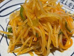 酸辣土豆丝-陇上秦轩西安biangbiang面(EFC欧美金融商业城店)