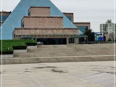 -上海市龙华烈士陵园