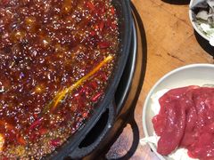 -四小区火锅·巷子里的重庆火锅(花照壁店)