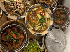 -Cuc Gach Quan Restaurant