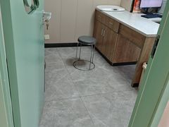 -半岛宠物医院24小时·内窥镜·牙科·碎石中心(府城大道店)