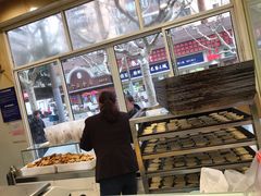 -上海哈尔滨食品厂(汇联商厦店)