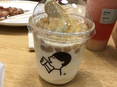 -喜茶(迪士尼小镇DP店)