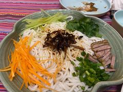 -香巴拉云南餐厅(华莱坞店)