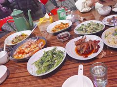 -蚝堡海鲜·威海菜·海肠捞饭·烧烤·亚洲吃蚝公司(幸福门店)