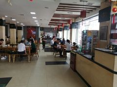 大堂-白家高记肥肠粉(总店)