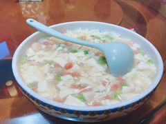 -东来菜馆•手抓海鲜家常菜•海鲜锅贴(鸽子窝店)